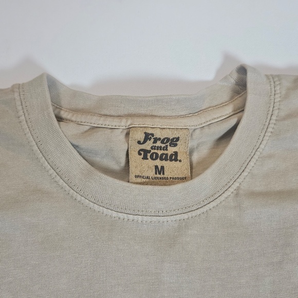 Frog and Toad Shirt Mens Medium Tan Pocket Tee Back Graphic Licensed Cartoon - Picture 4 of 7